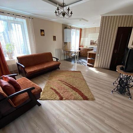 Апартаменты Центр,Возле Макдоналдс Vinnytsia Exteriör bild